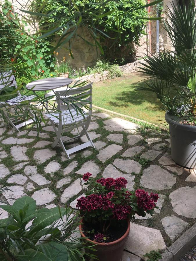 Sur Jardin Secret - Centre - Climatisee *